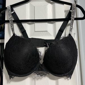 Black Victoria’s Secret Bra, 36D